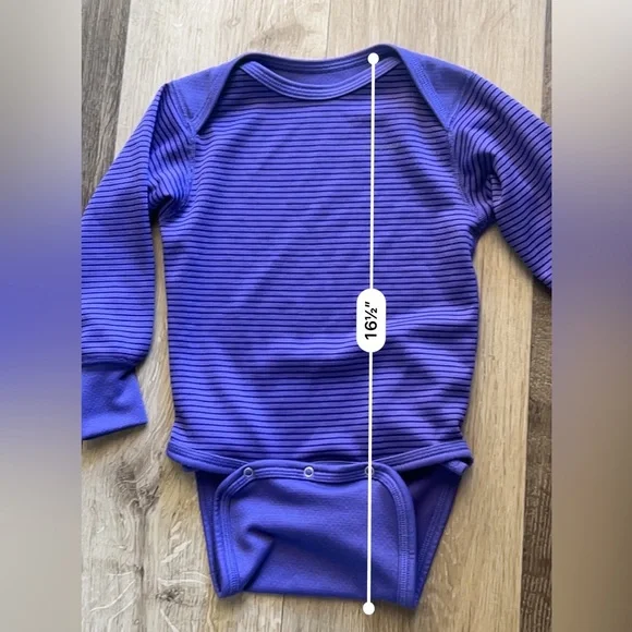 Patagonia long sleeve onsie - Picture 7 of 7